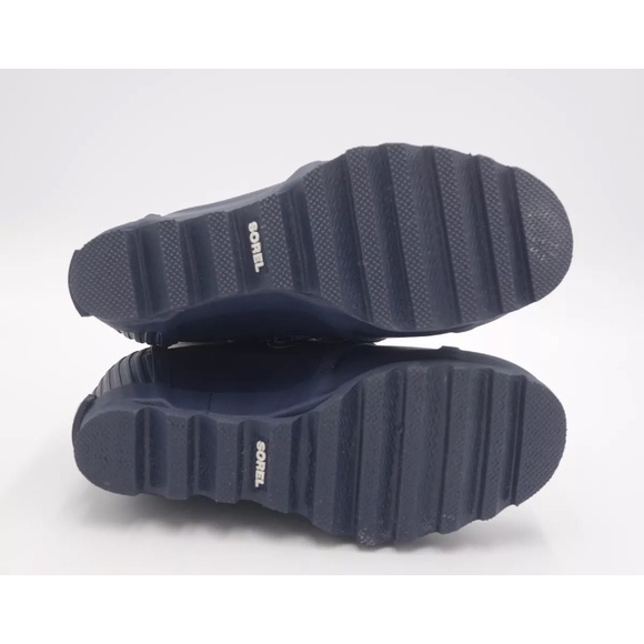 Sorel Joan of Arctic Wedge Boots. - Picture 2 of 9